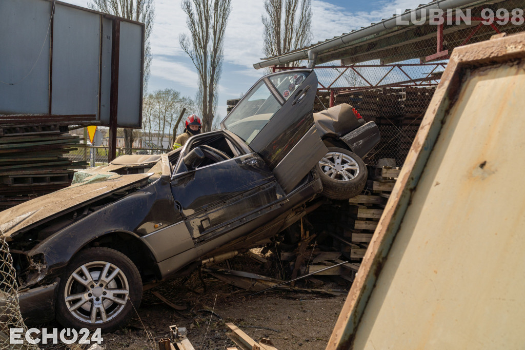 Tragedia w Lubinie: Nie żyje 52-letni kierowca