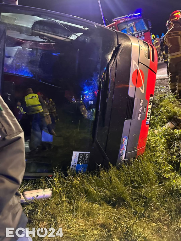 Wypadek autokaru z amerykańskimi żołnierzami