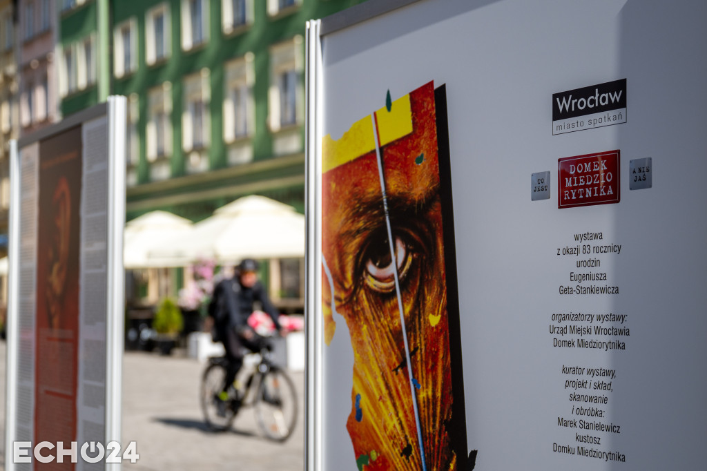 261 przypinek i 57 plakatów w centrum Wrocławia