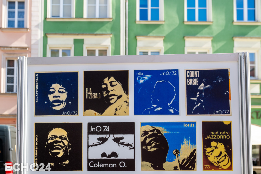 261 przypinek i 57 plakatów w centrum Wrocławia