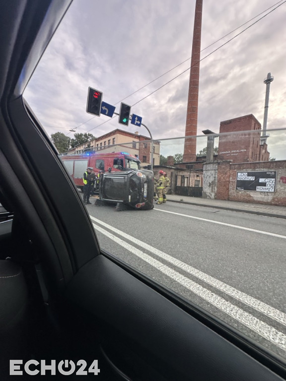 Groźny wypadek na Opolskiej we Wrocławiu