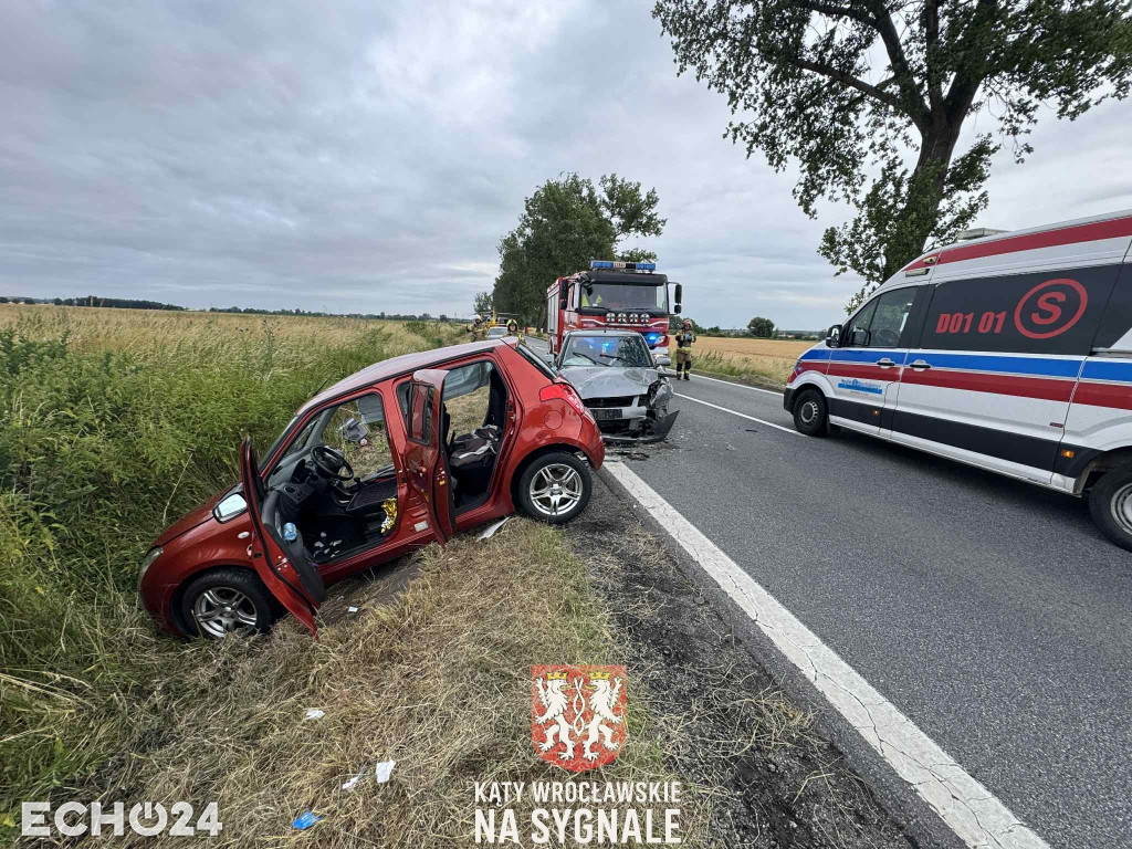 Zablokowana DK8 po wypadku. Lądował LPR