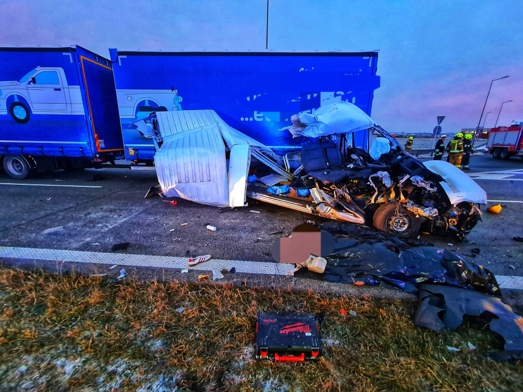 4 osoby zginęły w wypadku na S8 Łódź-Wrocław