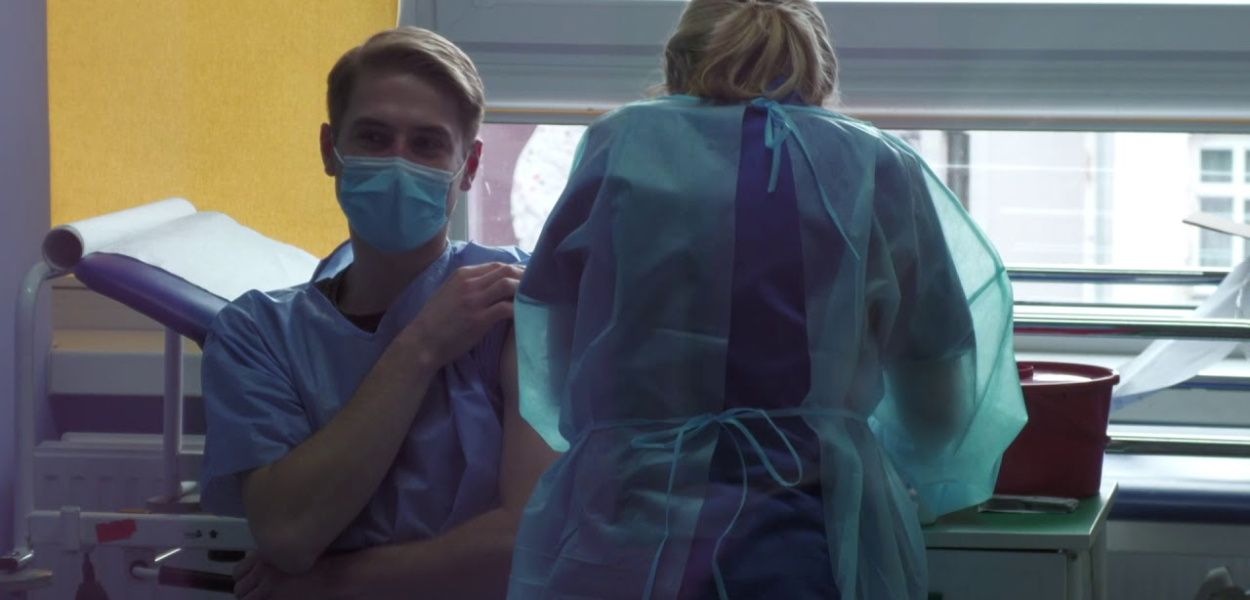 Zamrażarki pomogą w szczepieniach