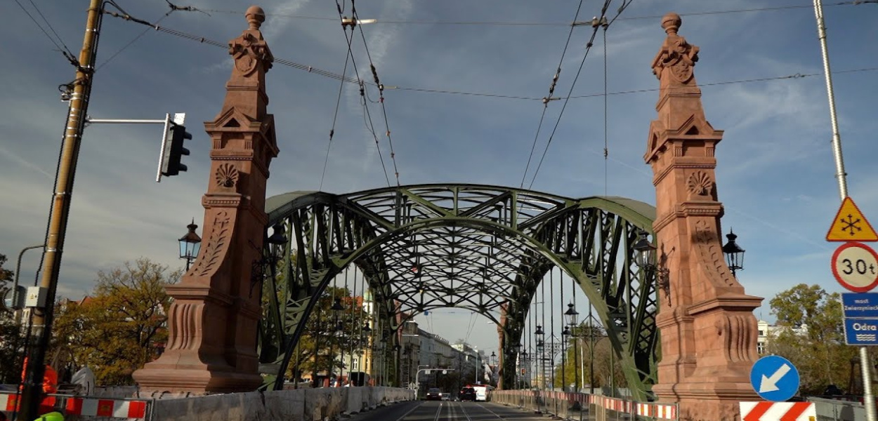 Most Zwierzyniecki: końca remontu nie widać