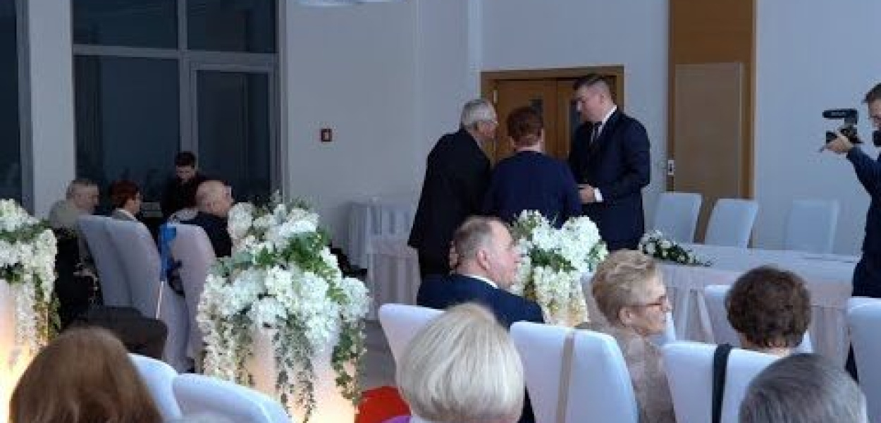 Małżeństwa z długoletnim stażem z gminy Syców otrzymały medale