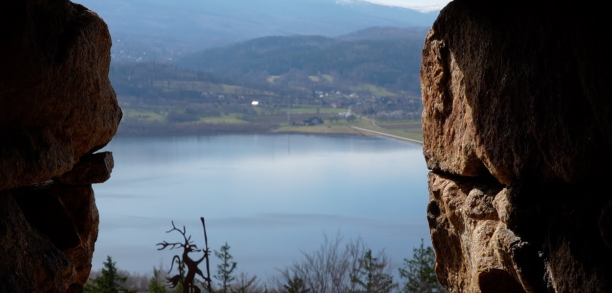Pod niebem Dolnego Śląska: odkryj zamek księcia Henryka w Staniszowie 
