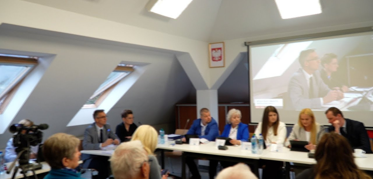 Spór o przyszłość Świeradowa-Zdroju- Mieszkańcy kontra władze