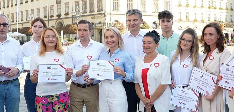 Koalicja Obywatelska ogłasza postulaty: kobiety mają wybór