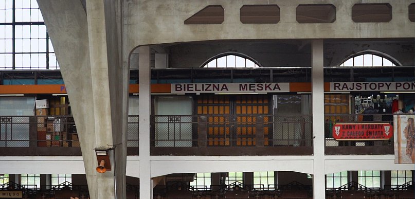 Lokalne targowiska walczą o przetrwanie