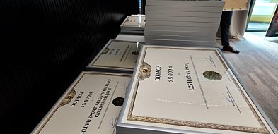 Dotacje na odbudowę infrastruktury sportowej-85214