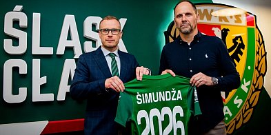 1. liga piłkarska - trener Simundza zostaje w Śląsku-85663
