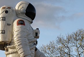 Uczniowie z Dzierżoniowa szkolą się na astronautów-86654