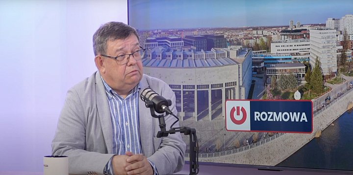 Polityczny spektakl ze śmiercią w tle-87870