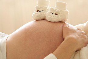 Mniej dzieci, mniej porodówek. Szpitale wygaszają kolejne oddziały-87942