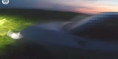 UCIEKAŁ AUTOSTRADĄ I POLAMI UPRAWNYMI. FILM Z POŚCIGU-87976
