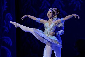 "Opowieść Wigilijna” podbija serca widzów-91197