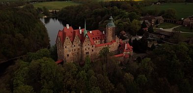 Zamek Czocha zamienia się w średniowieczną osadę