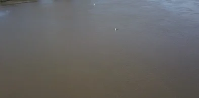 Przekroczenia stanów alarmowych i ostrzegawczych na rzekach w region