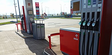Sondaż: większość badanych za ingerencją rządu w ceny paliw
