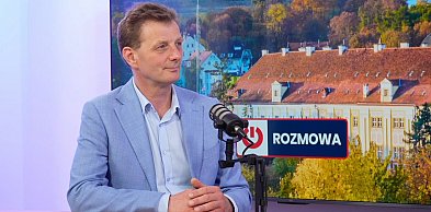 Długozima na prawnym zakręcie. Rozmowa z Robertem Adachem
