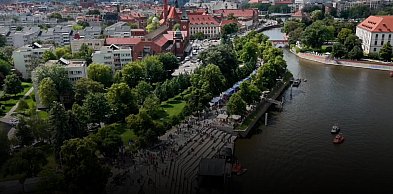 Powiat Wrocławski zaprasza nad wodę