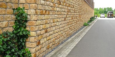 Kopalnia piaskowca i rola naturalnego kamienia w nowoczesnym budownictwie