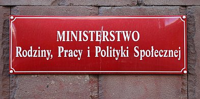 Samorządy liderem skróconego czasu pracy-89240