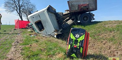 Dwie osoby zginęły w wypadku na DK35