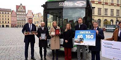 Nowe Solarisy na wrocławskich ulicach