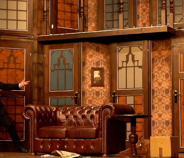 „Teatr, który budzi emocje”-88037