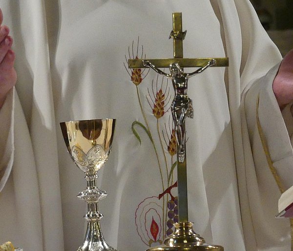 Obowiązkowe święto dla katolików. Wtedy trzeba iść do kościoła-91384