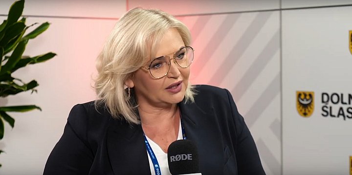 Forum ekonomiczne? "Grupy wzajemnego wsparcia"-88143