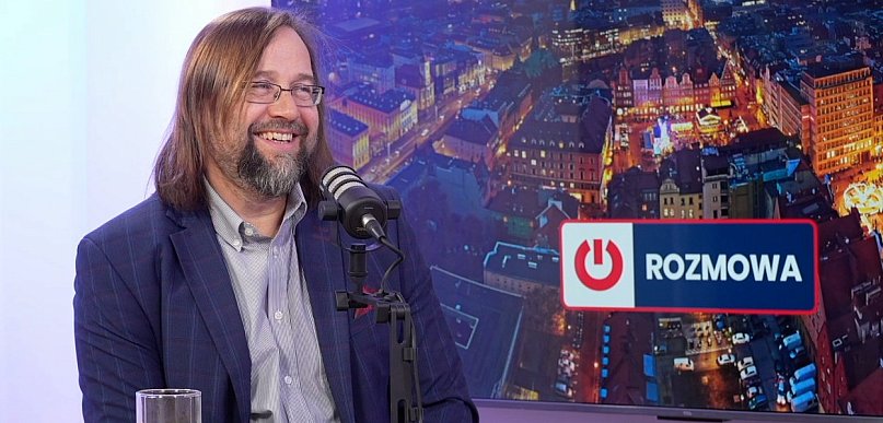 "Nie może być tak, że umowa o pracę jest formą nagrody"