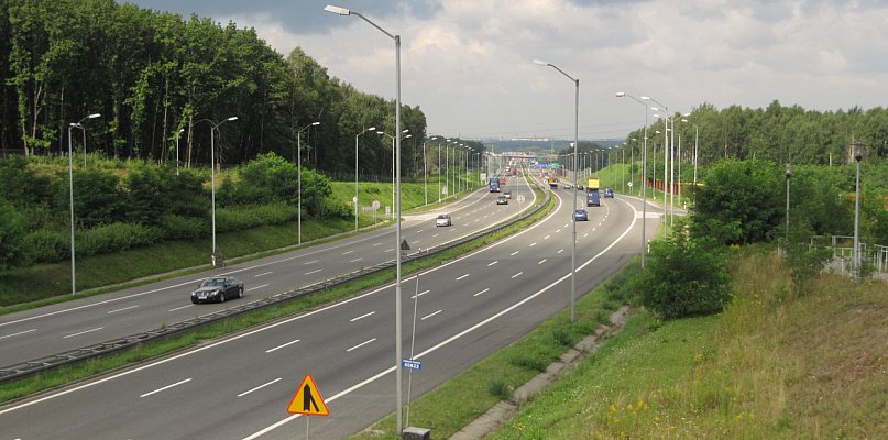 W poniedziałek utrudnienia na A4 - 90208