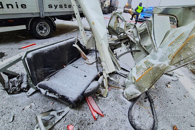 4 osoby zginęły w wypadku na S8 Łódź-Wrocław