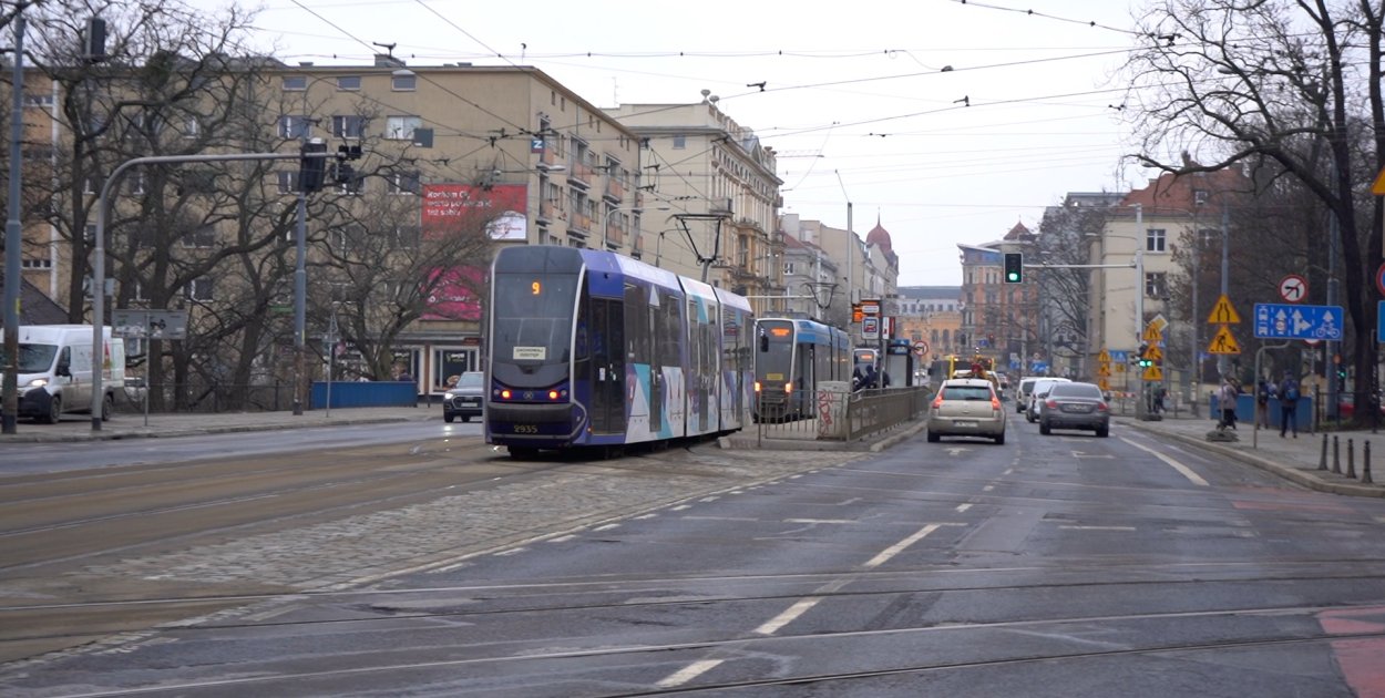 Zmiana organizacji autobusowej przy Bastionie Sakwowym