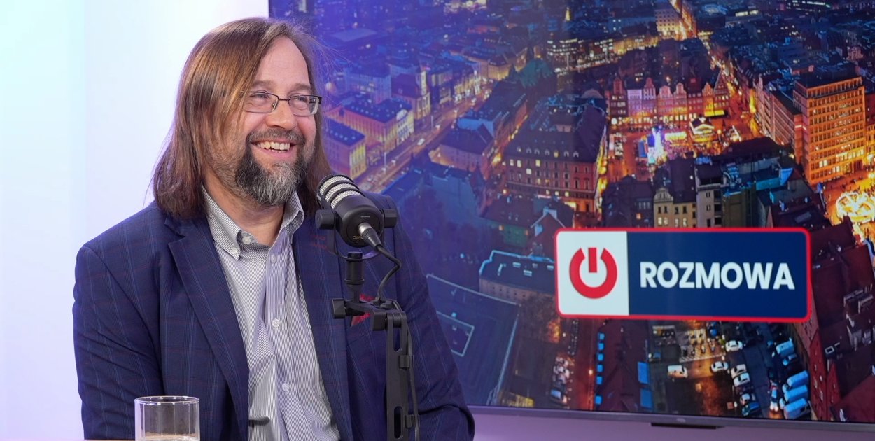 "Nie może być tak, że umowa o pracę jest formą nagrody"