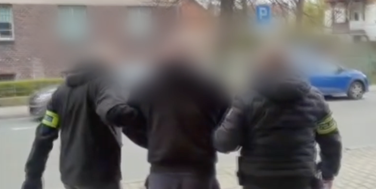 Kłopotliwy pracownik usłyszał 13 zarzutów