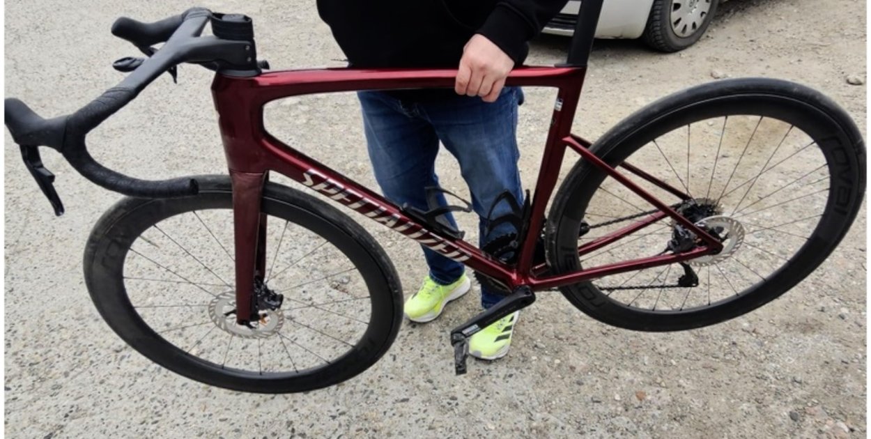 Ukradł rower i... wyprzedził peleton